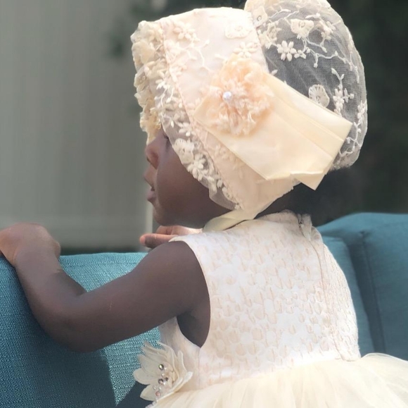 Bonnet - Picture 4 of 5